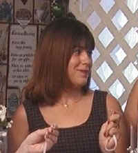 amy.jpg (28836 bytes)