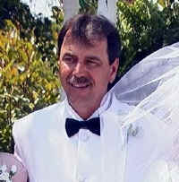 dennis.jpg (38678 bytes)