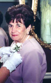 proudmum3.jpg (41369 bytes)